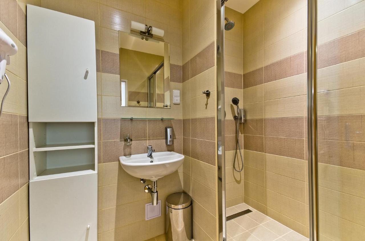 Hotel Resort Luna Ledec nad Sazavou Ngoại thất bức ảnh